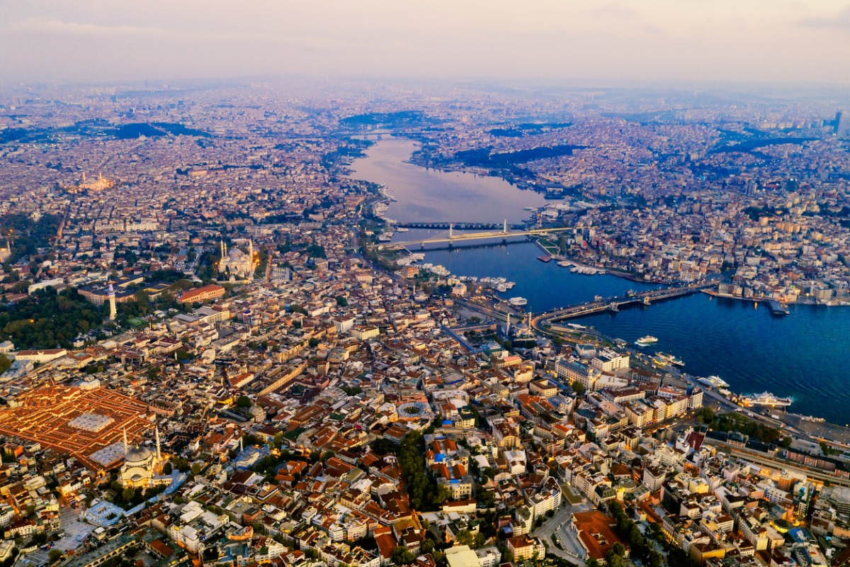Yabancıya konut satışının yüzde 65'i İstanbul ve Antalya'dan yapıldı