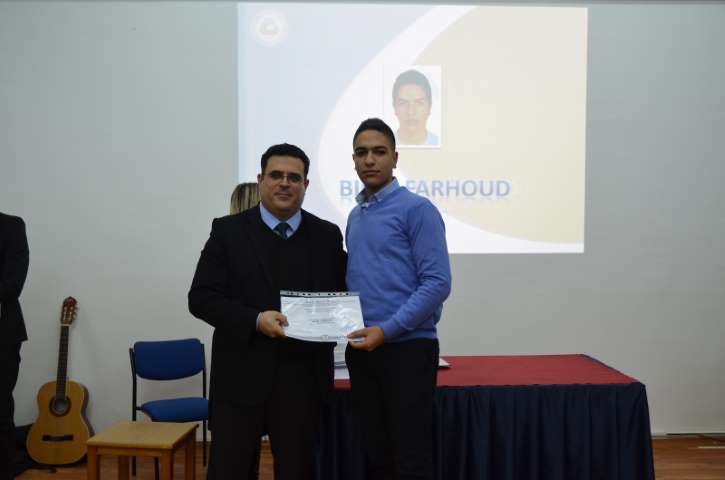 DAÜ İnşaat Mühendisliği Bölümü Başarılı Öğrencilerine Sertifikalarını Verdi