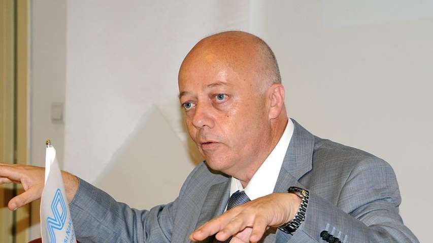 'AB Schengen'i Kaldıramaz'
