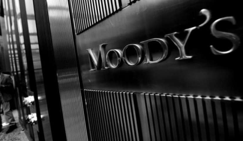 Moody's 18 Türk Bankasının Kredi Notunu Düşürdü