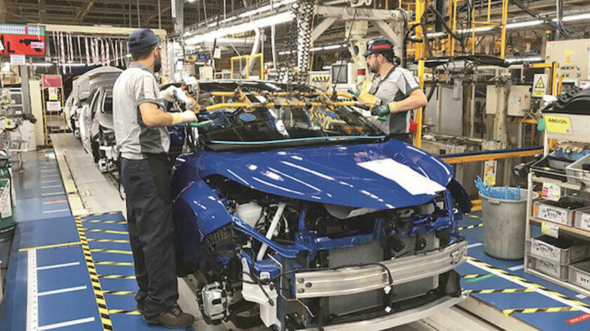 Mercedes Üretime Ara Veriyor, Tofaş Hızı Yavaşlatıyor