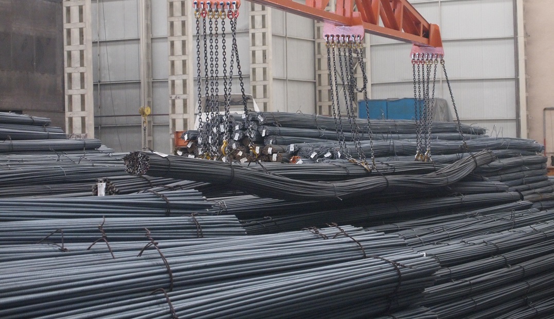 İzmir Demir Çelik Fiyatlarını Satışa Açtı