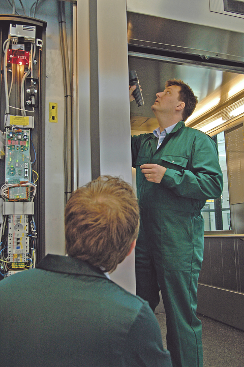 Liftinstituut’ten Güvenli Asansör Seçimi Kriterleri