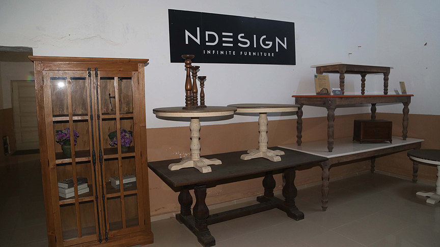 Tarihi Evlerden Mobilya Yaptı 40 Ülkeye Sattı