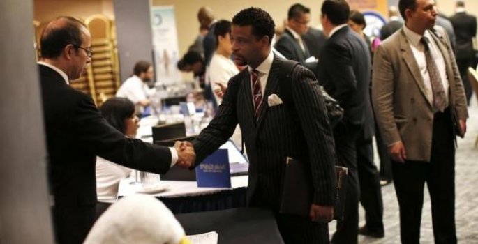 ABD'de İşsizlik 8 Yılın En Düşüğünde