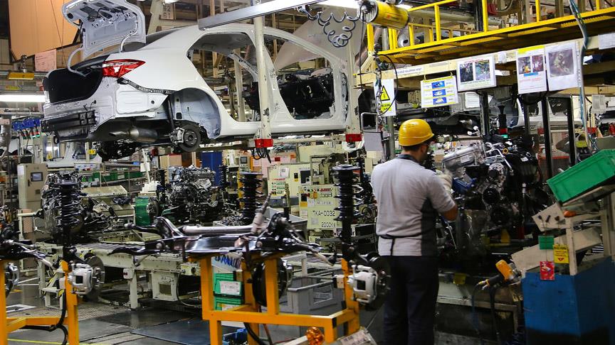 İzmir Yerli Otomotiv Üretimine Talip