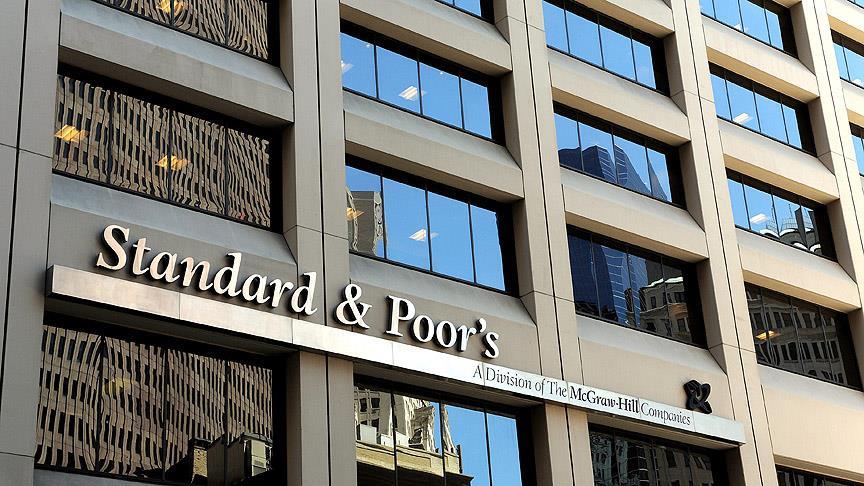 S&P, 4 Türk Bankasının Görünümünü Düşürdü