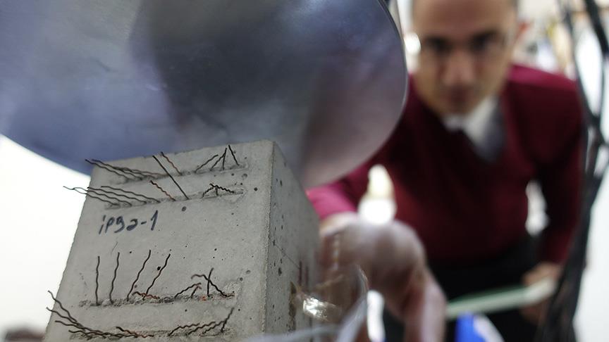 Depremlerde Can Kaybını 'Akıllı Beton' Önleyecek