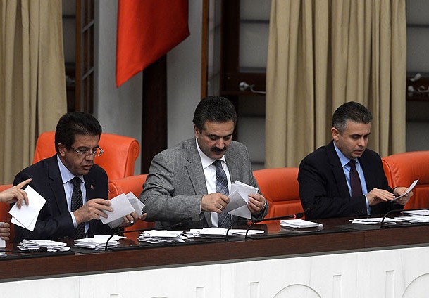 Kamu Başdenetçiliği Seçimi Yapıldı
