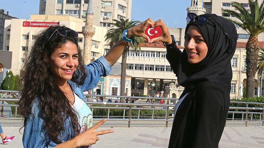 Ülkeleri İçin 'Okumayı' Seçtiler