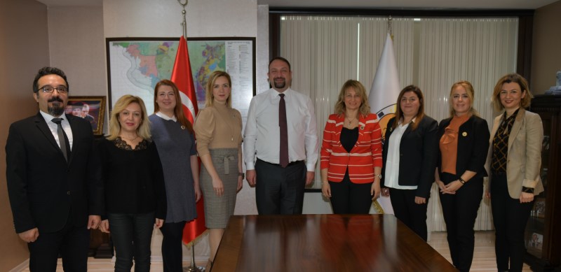  İZİKAD, Çiğli Belediyesi İle Projeler Üretecek  Kadınların Geleceği İçin İşbirliği Yapacaklar 