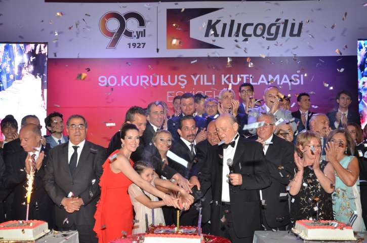Kılıçoğlu Kiremit 90’ıncı Yaşını Muhteşem Bir Törenle Kutladı