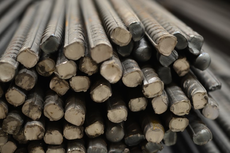 LME çelik inşaat demiri fiyatları dalgalı seyrediyor