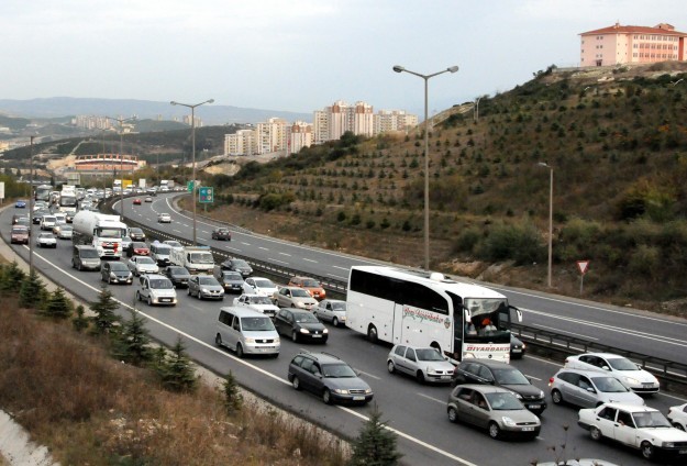 Yollarda Bayram Yoğunluğu