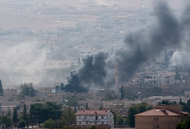 Kobani'de Çatışmalar Devam Ediyor