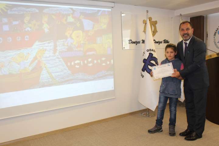 Çocukların Denizi Rengârenk