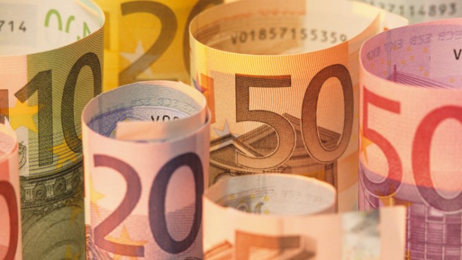 Dolarla Birlikte Euro da Rekor Kırıyor