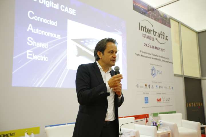 Akıllı Ulaşımın Geleceği Elektrikli Araçlarda