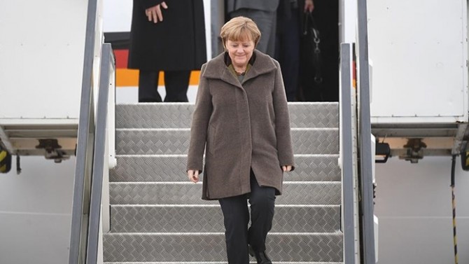Merkel Yarın Türkiye'ye Gelecek