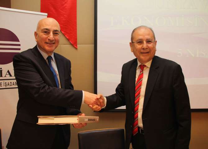 ESİAD, Türkiye ve Dünya Ekonomisini Eğilmez İle Masaya Yatırdı