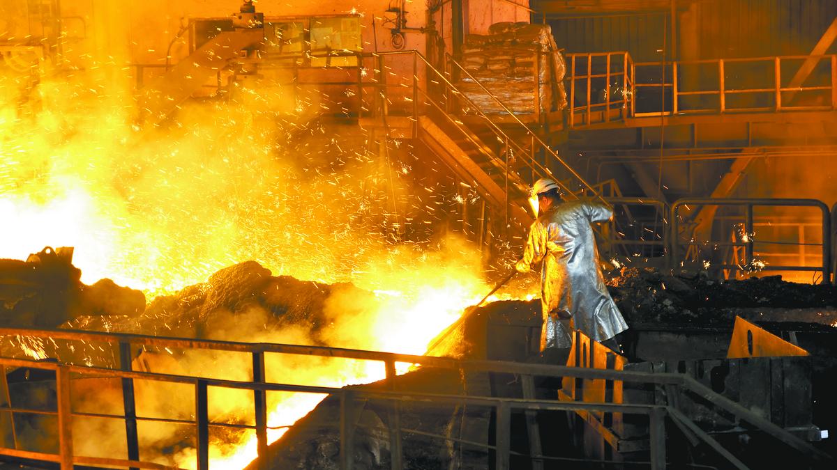 İran Demir Cevheri Üretiminde Rekor Kırdı