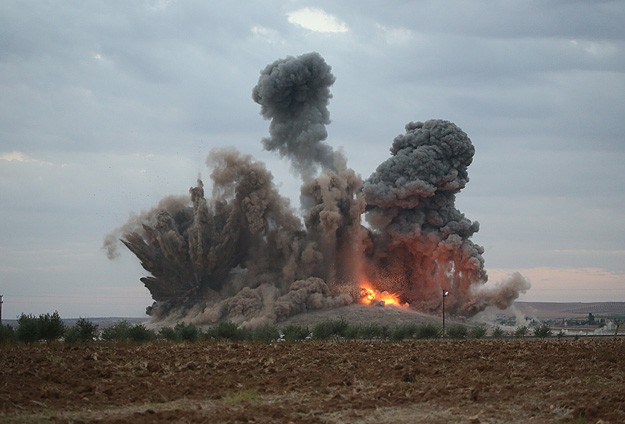 IŞİD Sınır Kapısını Ele Geçirmeye Çalışıyor