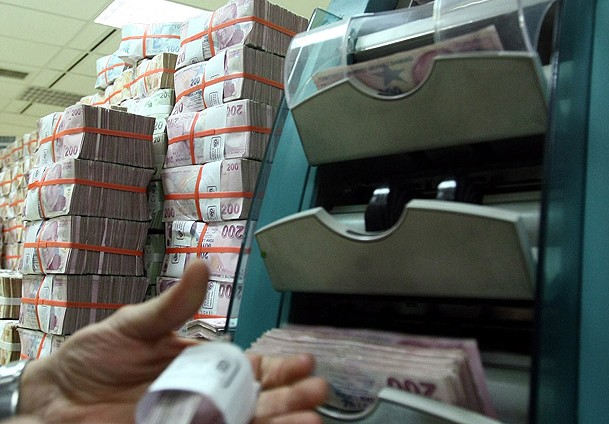 22 Halka Arzda 470 Milyon Liralık Satış