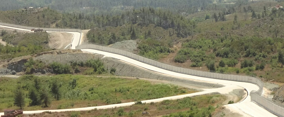TOKİ'nin Suriye Sınırına Yaptığı Güvenlik Duvarında Sona Gelindi