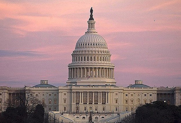 ABD Senatosu Borç Tavanını Yükseltmeyi Onayladı