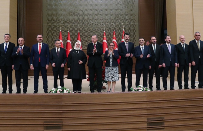 İş Dünyası Yeni Kabineyi Değerlendirdi