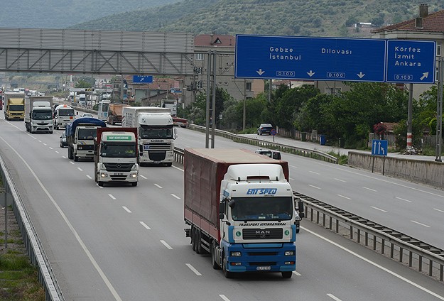 TEM'de Trafik Rahatlayacak