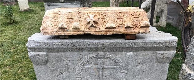İnşaat Kazısında 'Danyal Peygamber Kabartması' Bulundu