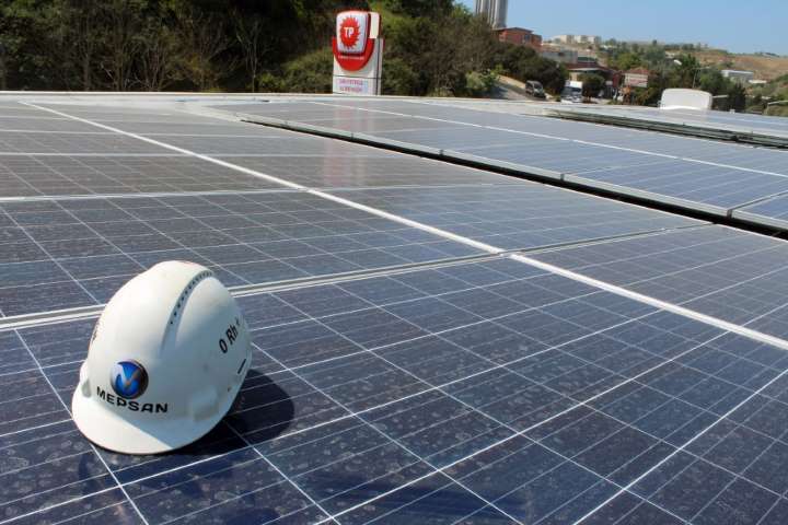 Yingli Solar’dan İlk Akaryakıt İstasyonu Güneş Enerjisi Projesi