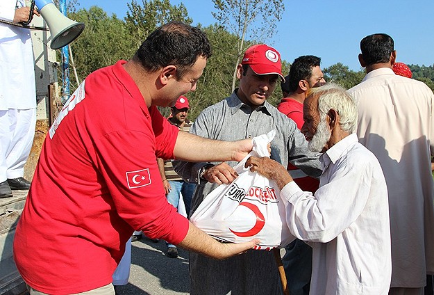 Türk Kızılayı İle Kurban Bereketi Üç Kıtaya Uzandı