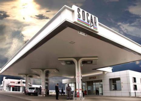 Azeri Şirket Doları 1.79'a indirdi!