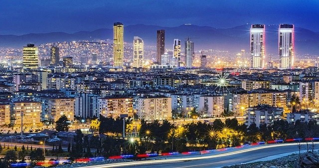 Konut Sektörünün Yeni Rotası İzmir mi?