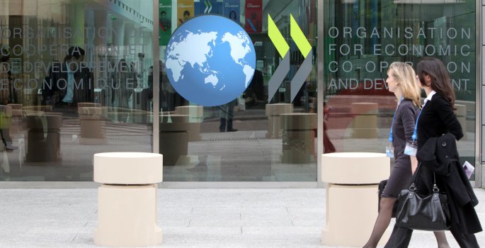 OECD Türkiye'nin Büyüme Tahminini Düşürdü