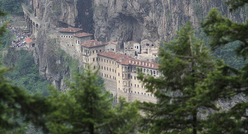 Sümela Manastırı Bir Yıl Ziyarete Kapatılacak