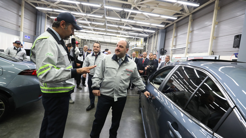 Yeni Corolla Hibrit Sakarya'dan 100 Ülkeye İhraç Edilecek