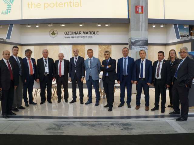 İMİB 52 Türk Doğal Taş Firmasıyla İtalya’ya Çıkarma Yaptı