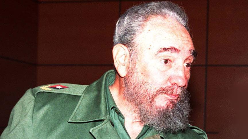 Fidel Castro Hayatını Kaybetti