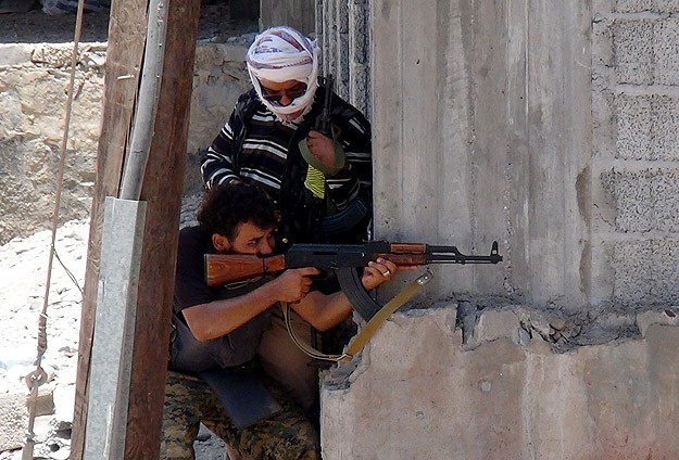 Husilerden Suudi Arabistan Sınırına Saldırı