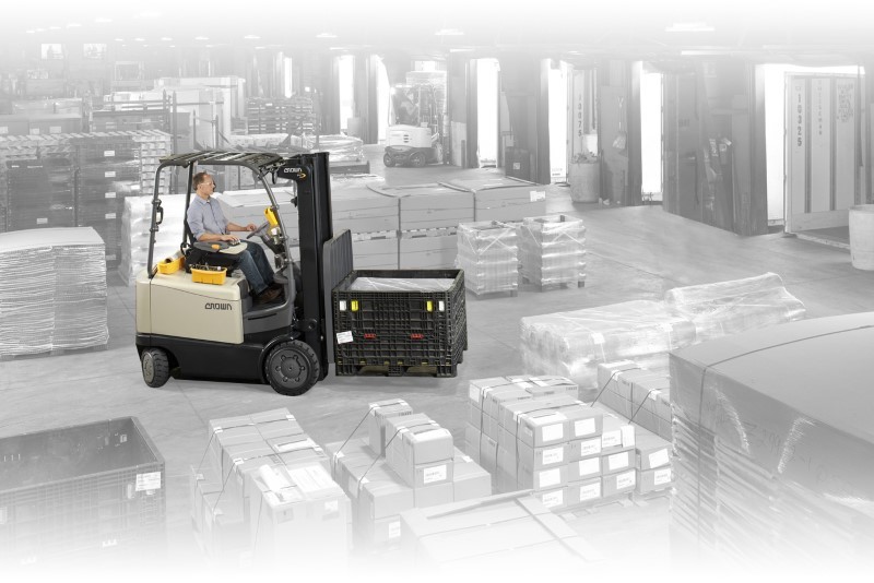 Crown FC 5525 serisi akülü forkliftlerde yaz sonuna kadar geçerli kaçırılmaz fırsat