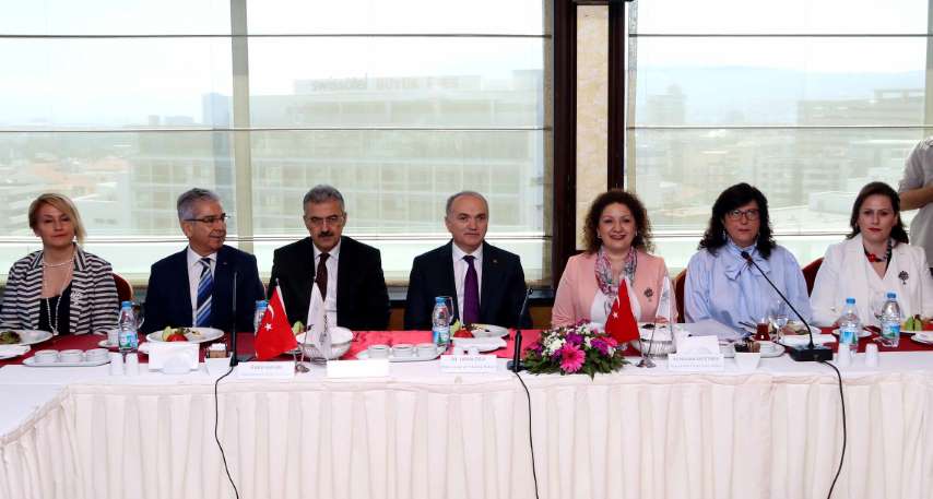 Bakan Özlü, EGİKAD’ın Konuğu Oldu