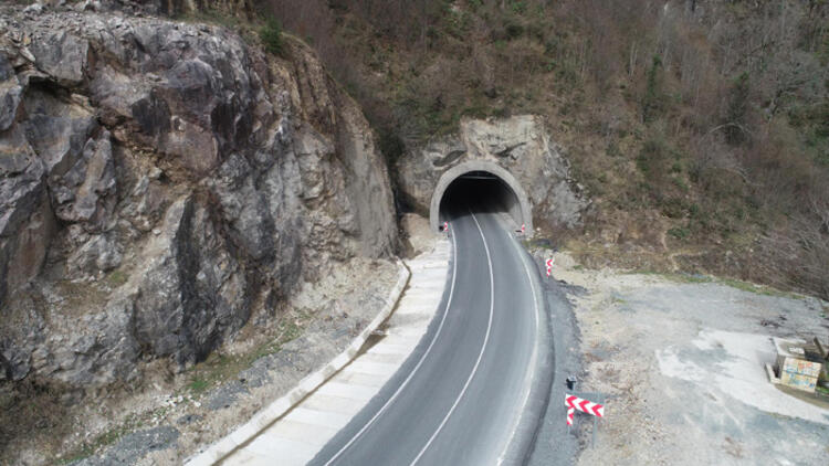 Karadeniz- Akdeniz Otoyolu Projesi yıl sonu tamam