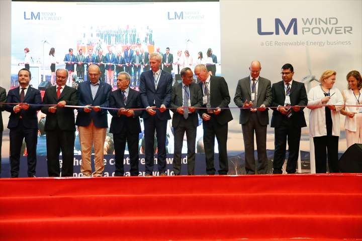 LM Wind Power, Bergama’daki Fabrikasında Üretime Başladı