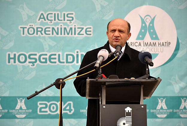 Otomotivde İthalat Ve İhracat Dengeli Değil