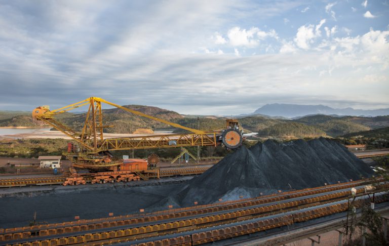 NMDC demir cevheri üretimi Nisan'da %74 arttı