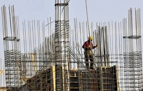 İnşaat Malzemeleri Sanayi Endeksini Uzun Bayram Tatili Olumsuz Etkiledi