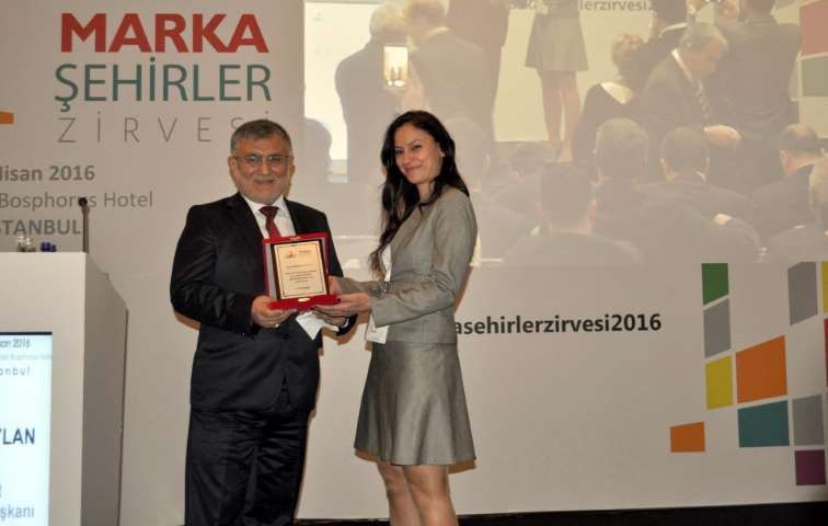 2023’te Marka Şehirlerden Marka Bir Ülke Oluşturabiliriz